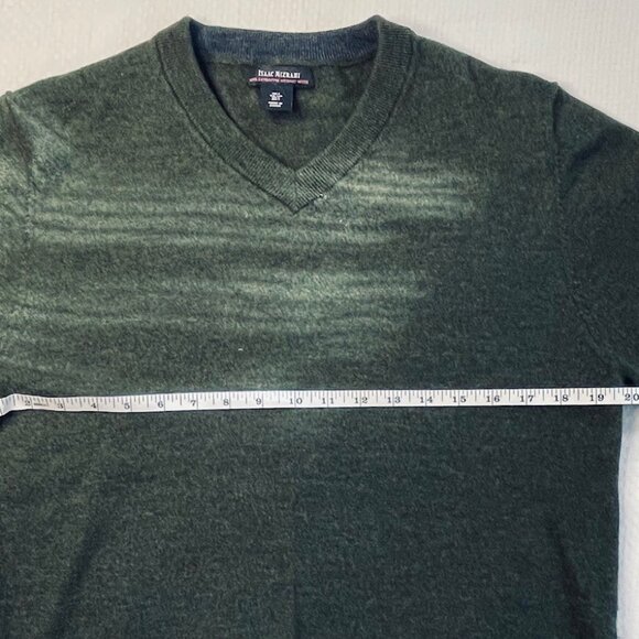 Isaac Mizrahi Women’s V Neck 100% Merino Wool Sweater - Picture 5 of 6
